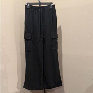 PINK Victoria's Secret Black fleece cargo pants. NWOT